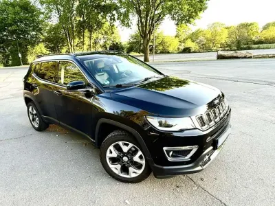 Second-hand Jeep Compass Limited 170 CP (125 kW) 2019 Negru SUV