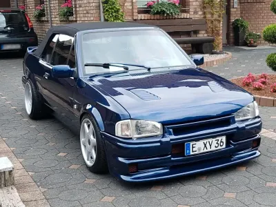 Gebraucht Ford Escort Cabriolet 90 PS (66 kW) 1988 Cabrio