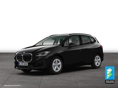 Gebraucht BMW 230e Active Tourer 326 PS (239 kW) 2025 Schwarz Van / Kleinbus