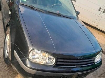 VW Golf IV