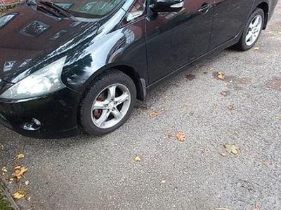 Mitsubishi Grandis