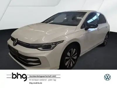 Usado VW Golf VIII Life 150 HP (110 kW) 2025 Branco Sedan