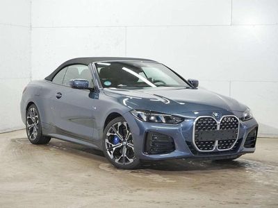 Gebraucht BMW 430 Cabriolet M Sport 245 PS (180 kW) 2025 Arctic race blue metallic Cabrio