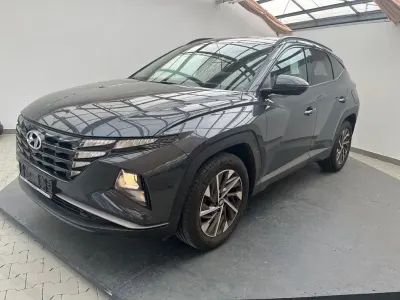 Używany Hyundai Tucson Select 150 KM (110 kW) 2022 Szary SUV