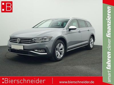 Grau Gebraucht 2023 VW Passat Alltrack Kombi | 38.750 € (Etwas zu teuer)