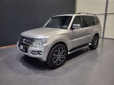 Gebraucht Mitsubishi Pajero Edition 190 PS (139 kW) 2018 Sterlingsilber (m) SUV