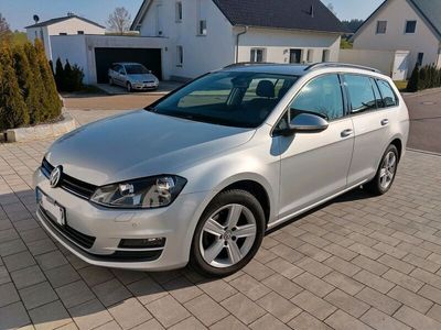 gebraucht VW Golf VII Variant 1,6 TDI DSG Comfortline Standheizung Navi BMT