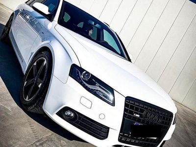 Weiß Gebraucht 2011 Audi A4 S-Line Kombi | 6.900 € (Guter Preis)