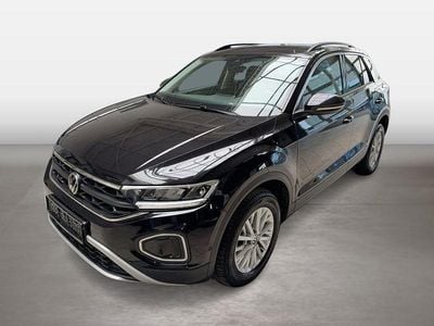 Second-hand VW T-Roc Life 150 CP (110 kW) 2022 Negru SUV