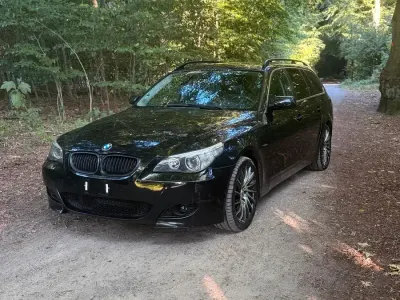 Gebraucht BMW 530 258 PS (189 kW) 2005 Schwarz Kombi