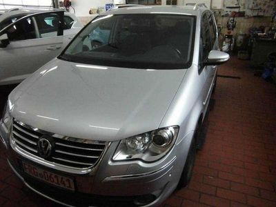 Gebraucht VW Touran Highline 140 PS (102 kW) 2010 Silber Van / Kleinbus