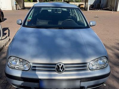 Second-hand VW Golf III 1998 Argintiu Berlinǎ