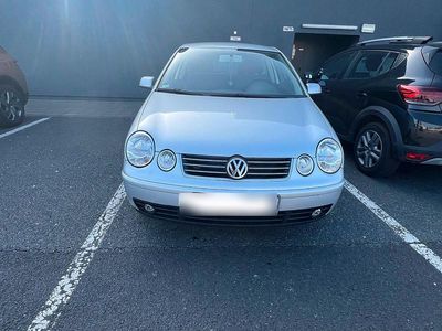 Gebraucht VW Polo 101 PS (74 kW) 2003 Grau Kleinwagen