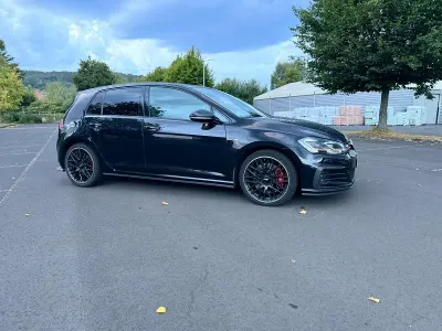 Gebraucht VW Golf VII GTI 245 PS (180 kW) 2017 Schwarz Limousine