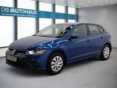 Second-hand VW Polo Life 95 CP (69 kW) 2023 Albastru Hatchback