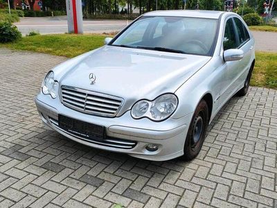 Mercedes C180