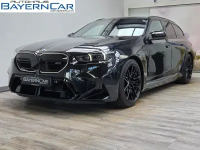 Gebraucht BMW M5 Comfort Edition 727 PS (534 kW) 2026 (0475) saphirschwarz metallic Kombi