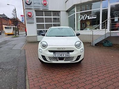 Neu Fiat 600 La Prima 110 PS (80 kW) 2025 Weiß SUV