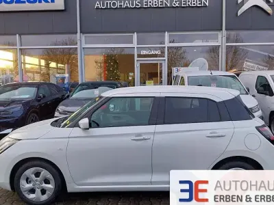 Nuova Suzuki Swift Comfort 83 CV (61 kW) 2025 Bianco Berlina