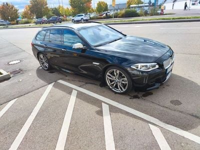 BMW M550
