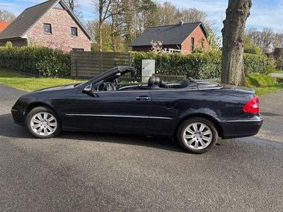 Second-hand Mercedes CLK200 Avantgarde 184 CP (135 kW) 2008 Albastru Cabrio