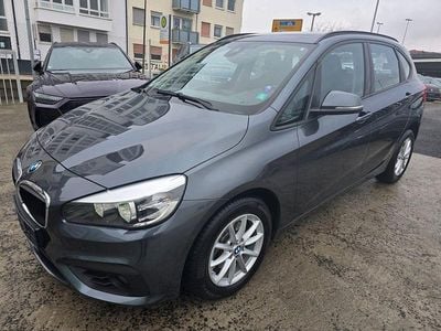 Gebraucht BMW 218 Basis 136 PS (100 kW) 2017 Grau Kombi