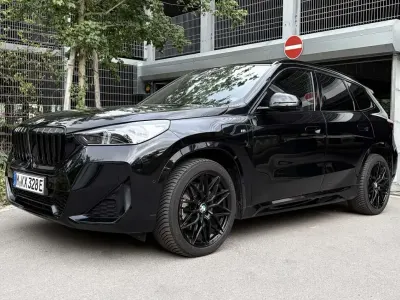 Gebraucht BMW X1 M Sport 326 PS (239 kW) 2023 Schwarz SUV