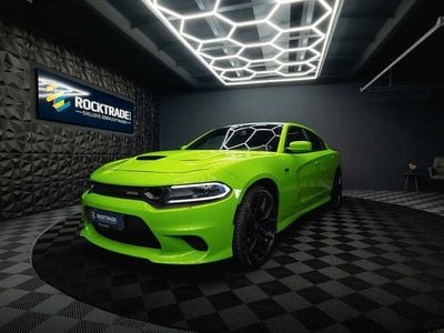 Grün Gebraucht 2017 Dodge Charger Limousine | 25.990 € (Fairer Preis)