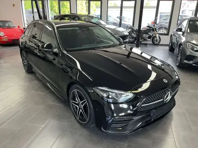 Gebraucht Mercedes C200 AMG 163 PS (119 kW) 2024 Obsidianschwarz Kombi