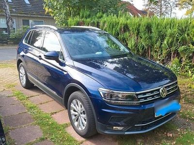 Blau Gebraucht 2019 VW Tiguan Highline SUV | 27.850 € (Fairer Preis)