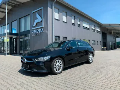 Gebraucht Mercedes CLA200 Shooting Brake 150 PS (110 kW) 2020 Schwarz Kombi
