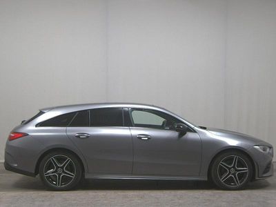 Gebraucht Mercedes CLA220 Shooting Brake AMG line 190 PS (139 kW) 2021 Grau Kombi