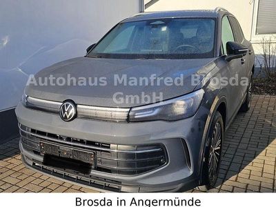 Gebraucht VW Tiguan Goal 150 PS (110 kW) 2025 Grau SUV