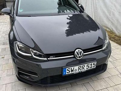 Gebraucht VW Golf VII Highline 150 PS (110 kW) 2017 Grau Kleinwagen