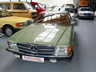 Gebraucht Mercedes SLC280 177 PS (130 kW) 1976 Grün Coupé