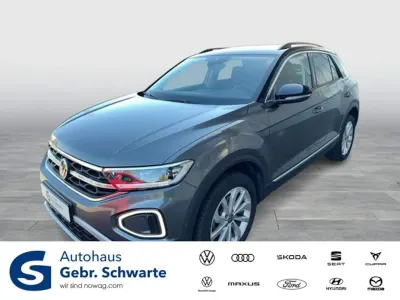 Gebraucht VW T-Roc Style 150 PS (110 kW) 2025 Grau SUV