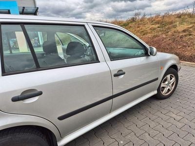Gebraucht Skoda Octavia Ambiente 116 PS (85 kW) 2002 Kombi