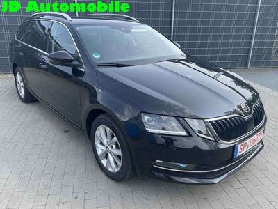 gebraucht Skoda Octavia AUT. 2.0 TDI Style NAVI AHK LED ACC Green tec