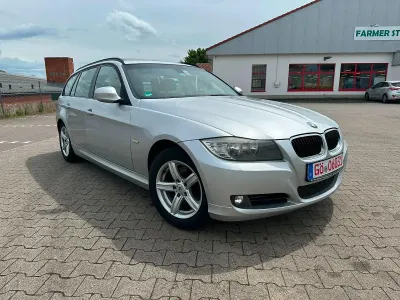 Gebraucht BMW 318 Comfort Edition 143 PS (105 kW) 2010 Silber Kombi