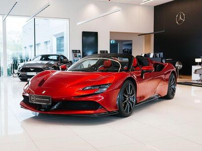 Gebraucht Ferrari SF90 999 PS (734 kW) 2024 Rot Cabrio