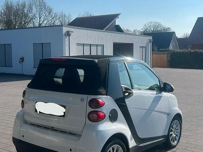 Gebraucht Smart ForTwo Cabrio 51 PS (37 kW) 2008 Weiß Cabrio
