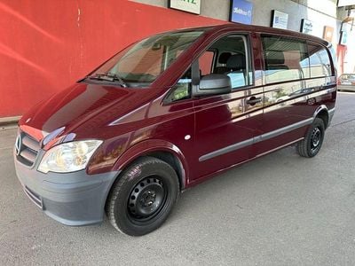 Gebraucht Mercedes Vito 95 PS (69 kW) 2012 Rot Van