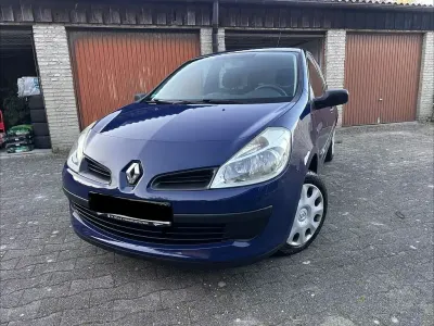 Używany Renault Clio II Rip Curl 75 KM (55 kW) 2006 Niebieski Sedan/Limuzyna
