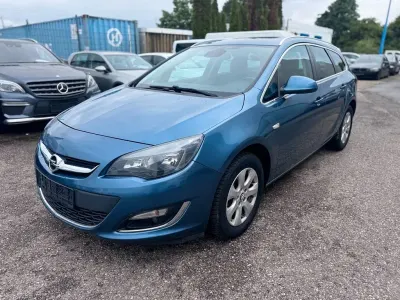 Gebraucht Opel Astra Exklusiv 110 PS (80 kW) 2015 Blau Kombi