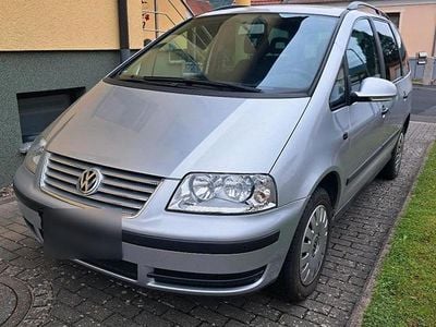 VW Sharan