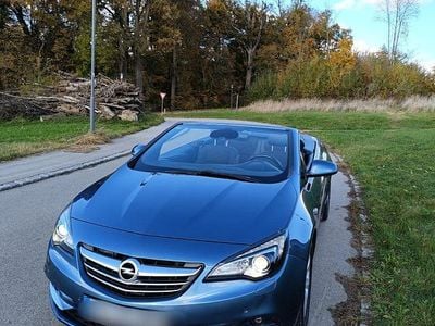 Gebraucht Opel Cascada 140 PS (102 kW) 2013 Blau Cabrio
