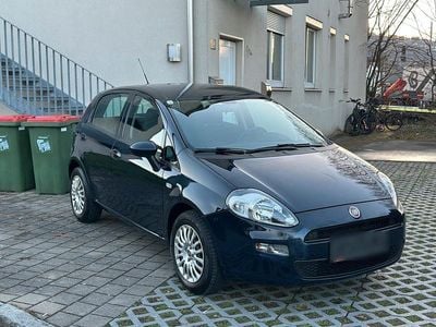 Gebraucht Fiat Punto 70 PS (51 kW) 2016 Blau Kleinwagen