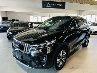 Second-hand Kia Sorento Platinum Edition 200 CP (147 kW) 2019 Negru SUV