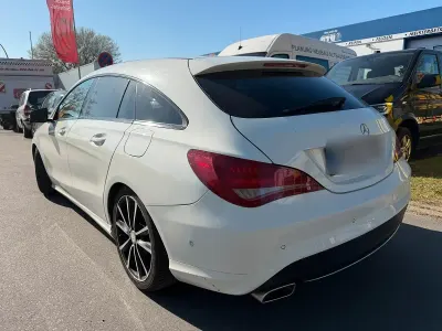 Gebraucht Mercedes CLA200 156 PS (114 kW) 2016 Weiß Kombi