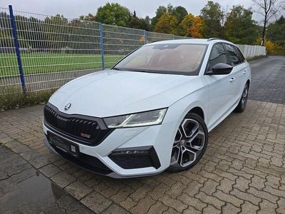 Gebraucht Skoda Octavia RS 200 PS (147 kW) 2022 Moonweiss metallic Kombi